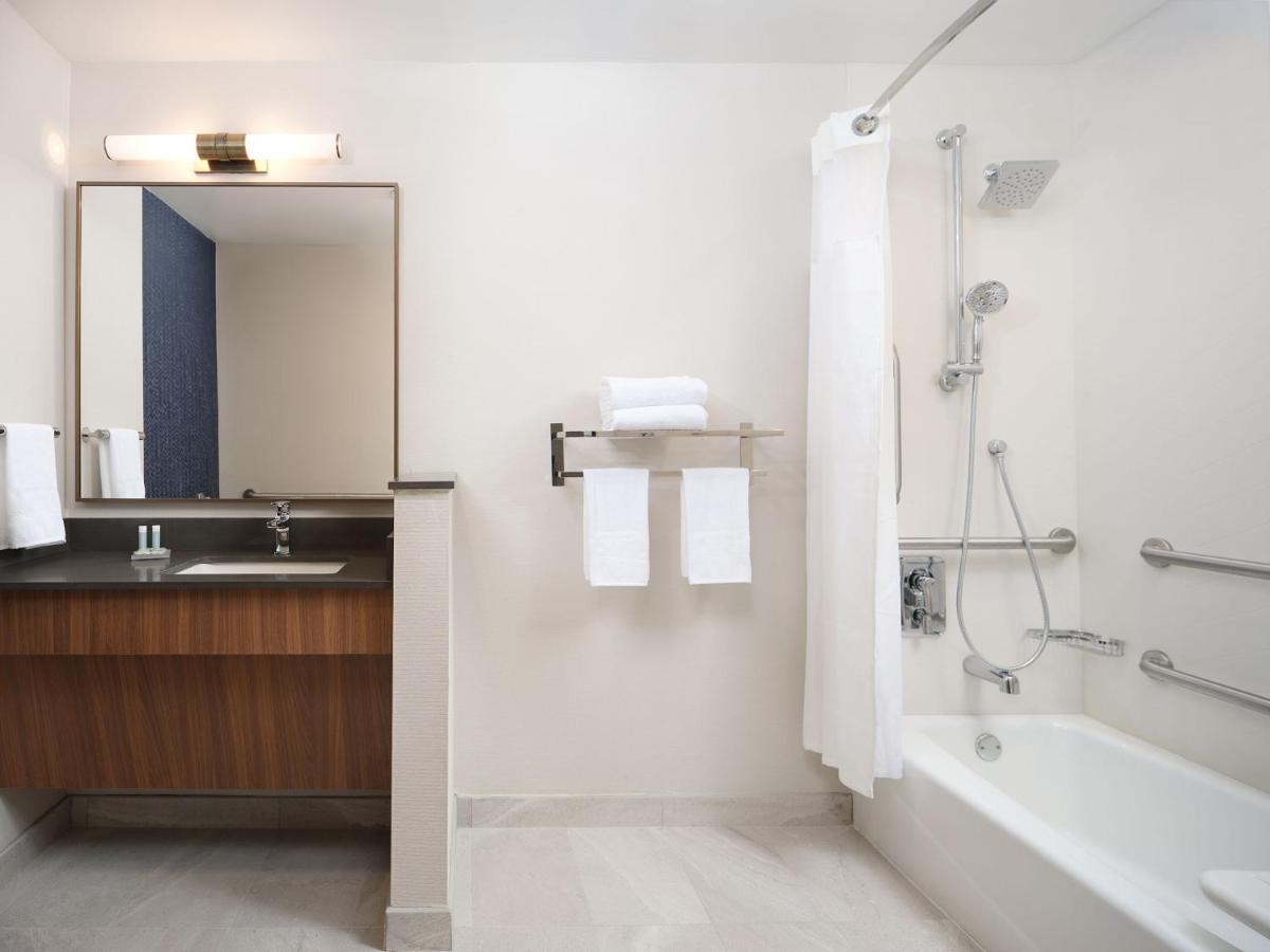 Fairfield Inn & Suites By Marriott Fort Lauderdale Northwest Tamarac Buitenkant foto