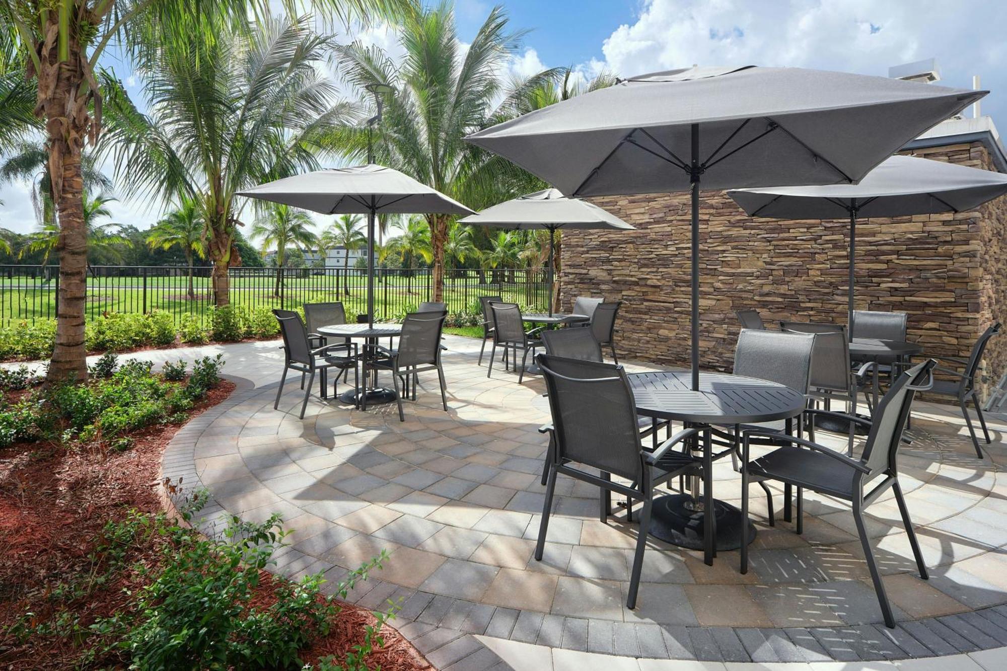 Fairfield Inn & Suites By Marriott Fort Lauderdale Northwest Tamarac Buitenkant foto